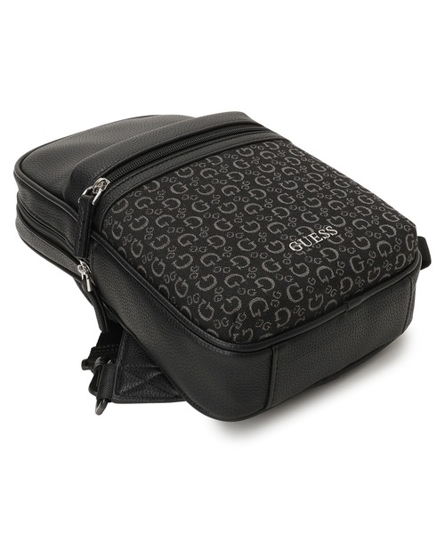Guess(ゲス)の「RIORSON Sling Bag ボディバッグ メンズバッグ(ボディバッグ/ウエストポーチ・メンズ・ダークグレー・ONE SIZE)」の11枚目の写真