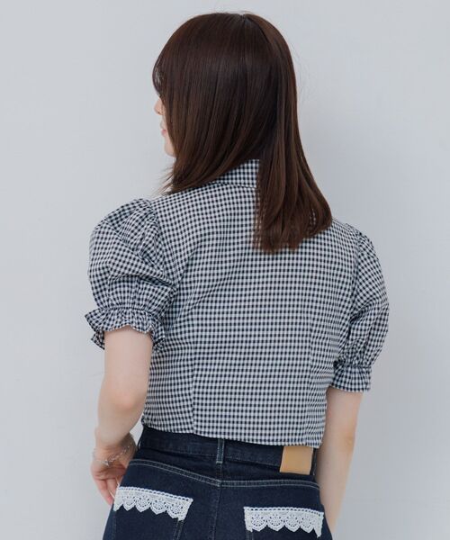 ems excite(エムズエキサイト)の「ウエストシャーリングシャツ(シャツ/ブラウス・レディース・ブルー/ブラック系その他2/ホワイト・FREE)」の10枚目の写真