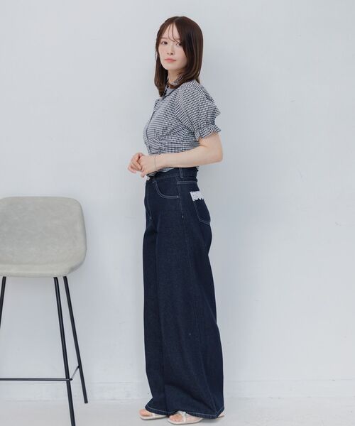 ems excite(エムズエキサイト)の「ウエストシャーリングシャツ(シャツ/ブラウス・レディース・ブルー/ブラック系その他2/ホワイト・FREE)」の14枚目の写真