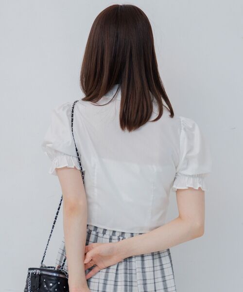 ems excite(エムズエキサイト)の「ウエストシャーリングシャツ(シャツ/ブラウス・レディース・ブルー/ブラック系その他2/ホワイト・FREE)」の20枚目の写真