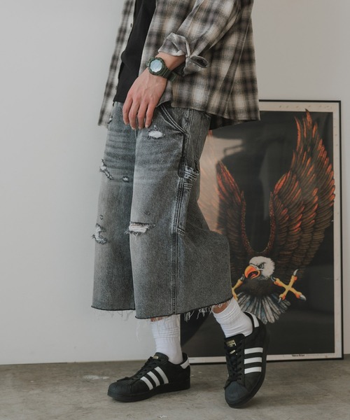 Liberaiders（リベレイダース）の「Liberaiders/リベレイダース DAMAGED DENIM BUGGY SHORTS バギーデニムショーツ メンズ ヴィンテージ 秋 秋服 2026年秋冬（デニムパンツ・メンズ・ブラック/ブルー・30/32/34/36）」の22枚目の写真