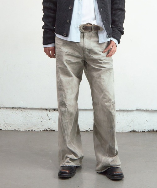 NVRFRGT(ネヴァーフォーゲット)の「3D TWISTED WIDE LEG JEANS(デニムパンツ・メンズ・グレー・1/2/3)」の11枚目の写真