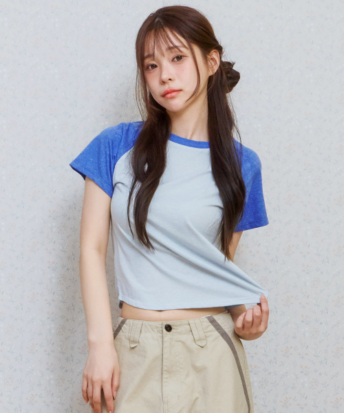 KIJIKO(キジコ)の「ke403. Back Logo Raglan Tee Blue(Tシャツ/カットソー・レディース・ブルー・FREE)」の7枚目の写真