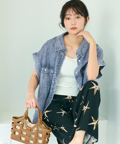coca（coca）（コカ）の「とろみデニムロールアップスリーブシャツ（シャツ/ブラウス・レディース・ブルー/ブラック・L/M）」の4枚目の写真