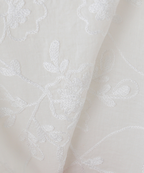 sara mallika(サラ マリカ)の「【SARA MALLIKA/サラマリカ】Organza Arai Embroidery Cami Dress(ワンピース・レディース・ブラック/ホワイト・FREE)」の10枚目の写真
