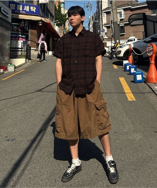 LEIRE（ルアール）の「ツーポケットリンクルチェック半袖シャツ[ブラウン]（シャツ/ブラウス・メンズ・その他・MEDIUM/LARGE/X-LARGE）」の9枚目の写真