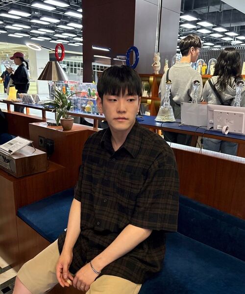 LEIRE（ルアール）の「ツーポケットリンクルチェック半袖シャツ[ブラウン]（シャツ/ブラウス・メンズ・その他・MEDIUM/LARGE/X-LARGE）」の7枚目の写真