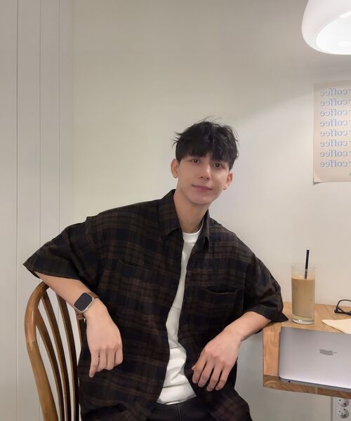 LEIRE（ルアール）の「ツーポケットリンクルチェック半袖シャツ[ブラウン]（シャツ/ブラウス・メンズ・その他・MEDIUM/LARGE/X-LARGE）」の5枚目の写真