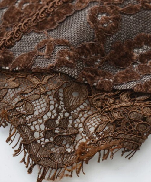 LA POMME petit(ラポミ・プチ)の「Texture Lace Padded Cami(キャミソール・レディース・ブラック/レッド/ブラウン/ホワイト・FREE)」の7枚目の写真