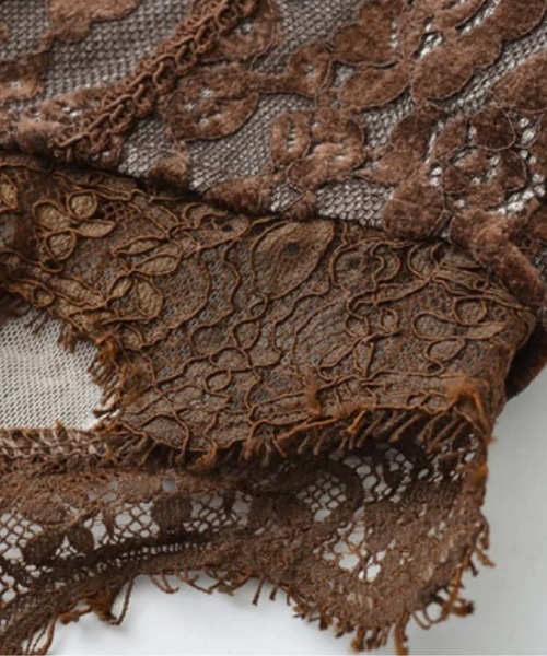 LA POMME petit(ラポミ・プチ)の「Texture Lace Padded Cami(キャミソール・レディース・ブラック/レッド/ブラウン/ホワイト・FREE)」の8枚目の写真