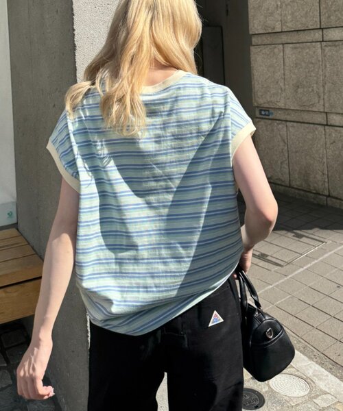 GEVACO(ゲバコ)の「【GEVACO/ゲバコ】クルーネックフレンチスリーブTEE(Tシャツ/カットソー・レディース・アイボリー/サックスブルー/ブラック・ONE SIZE)」の7枚目の写真