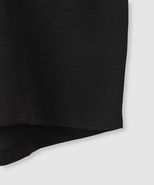 NAVY(ネイビー)の「【SARARI /サラリ】冷感 シフォン使い スキッパーネック シボ生地 UVカット DRY プルオーバー(Tシャツ/カットソー・レディース・ブラック/ターコイズブルー/グレイッシュベージュ/オフホワイト・L/M)」の7枚目の写真
