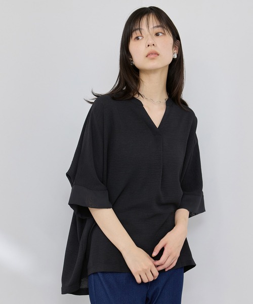 NAVY(ネイビー)の「【SARARI /サラリ】冷感 シフォン使い スキッパーネック シボ生地 UVカット DRY プルオーバー(Tシャツ/カットソー・レディース・ブラック/ターコイズブルー/グレイッシュベージュ/オフホワイト・L/M)」の13枚目の写真