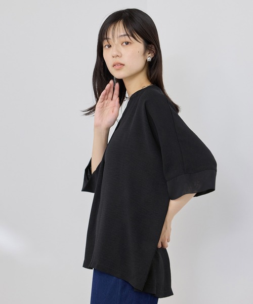 NAVY(ネイビー)の「【SARARI /サラリ】冷感 シフォン使い スキッパーネック シボ生地 UVカット DRY プルオーバー(Tシャツ/カットソー・レディース・ブラック/ターコイズブルー/グレイッシュベージュ/オフホワイト・L/M)」の14枚目の写真