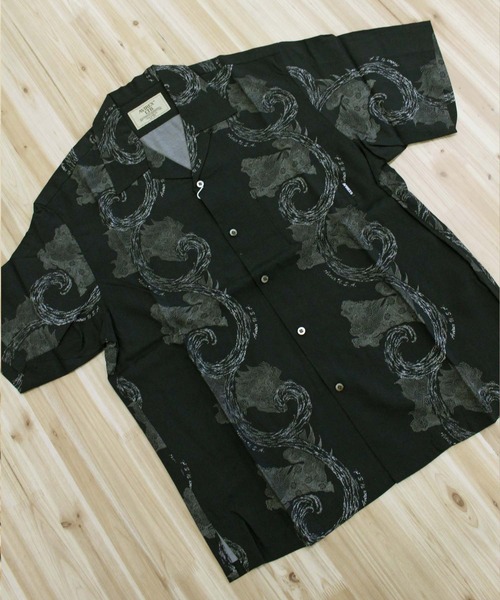 AVIREX(アヴィレックス)の「ALOHA SHIRT 'KOMAINU'(シャツ/ブラウス・メンズ・ライトグレー/グレー/ブラック・XXL/XL/M/L)」の6枚目の写真
