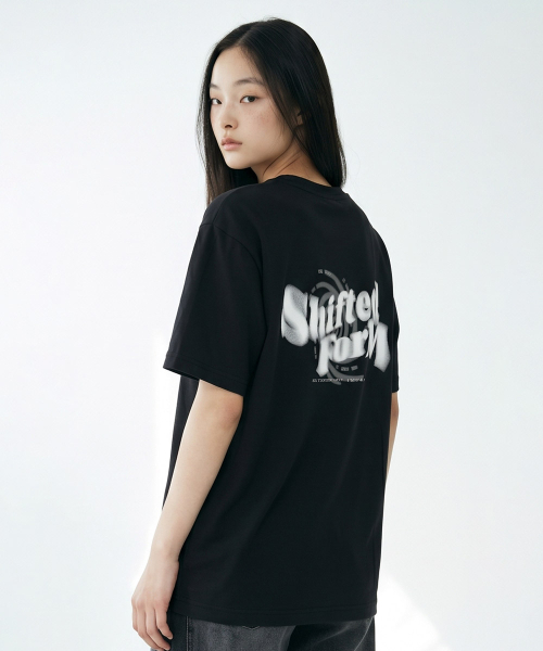 CHASECULT(チェイスカルト)の「共用クールブラーグラフィック半袖Tシャツ-FCRU5829E03(Tシャツ/カットソー・メンズ・ブラック・90/110/105/100/95)」の5枚目の写真