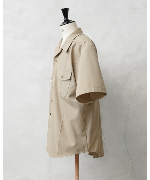MILITARY(ミリタリー)の「実物 新品 デッドストック 米軍 DSCP S/S サービス ドレスシャツ(シャツ/ブラウス・メンズ・ベージュ系その他・XL)」の2枚目の写真