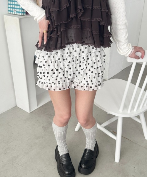SOLLON.（ソルロン）の「シュシュフリルショートパンツ（その他パンツ・レディース・レオパード/ブラック系その他/ホワイト/ブラック/ホワイト系その他・FREE）」の19枚目の写真