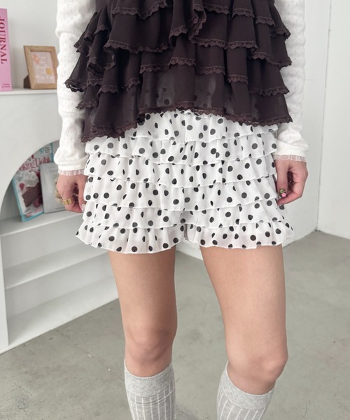SOLLON.（ソルロン）の「シュシュフリルショートパンツ（その他パンツ・レディース・レオパード/ブラック系その他/ホワイト/ブラック/ホワイト系その他・FREE）」の17枚目の写真