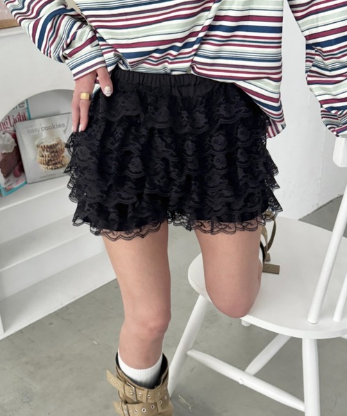 SOLLON.（ソルロン）の「シュシュフリルショートパンツ（その他パンツ・レディース・レオパード/ブラック系その他/ホワイト/ブラック/ホワイト系その他・FREE）」の12枚目の写真
