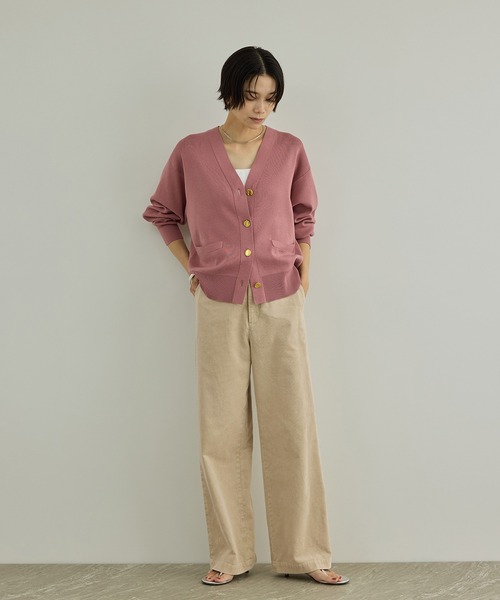 SALON adam et rope'(サロン アダム エ ロペ)の「フェードコーデュロイパンツ / セットアップ対応(その他パンツ・レディース・ピンク系その他2/チャコールグレー/ベージュ・M/S)」の22枚目の写真