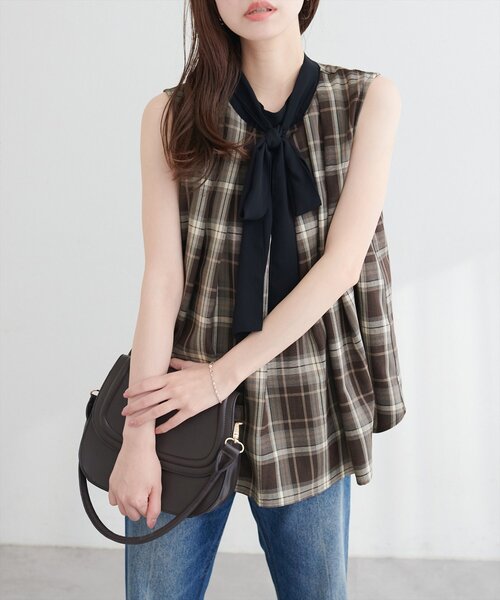 natural couture(ナチュラルクチュール)の「2WAYリボンチェックブラウス(シャツ/ブラウス・レディース・ベージュ/ピンク系その他/ブラウン・FREE)」の2枚目の写真