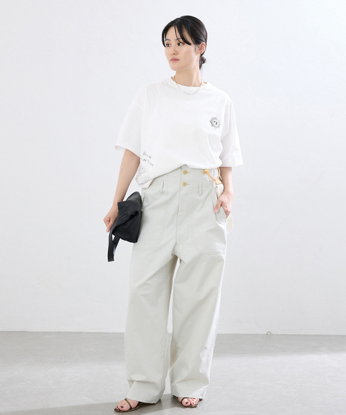 IENA(イエナ)の「《追加》Work of Art Kendai/ワークオブアートケンダイ グラフィック Tシャツ(Tシャツ/カットソー・レディース・チャコールグレー/ホワイト・FREE)」の4枚目の写真