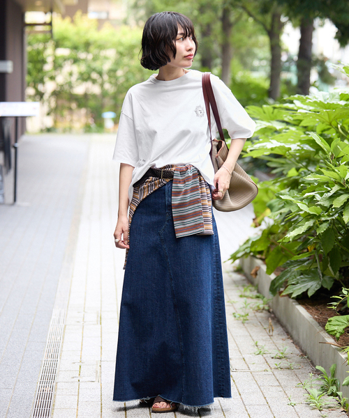 IENA(イエナ)の「《追加》Work of Art Kendai/ワークオブアートケンダイ グラフィック Tシャツ(Tシャツ/カットソー・レディース・チャコールグレー/ホワイト・FREE)」の5枚目の写真