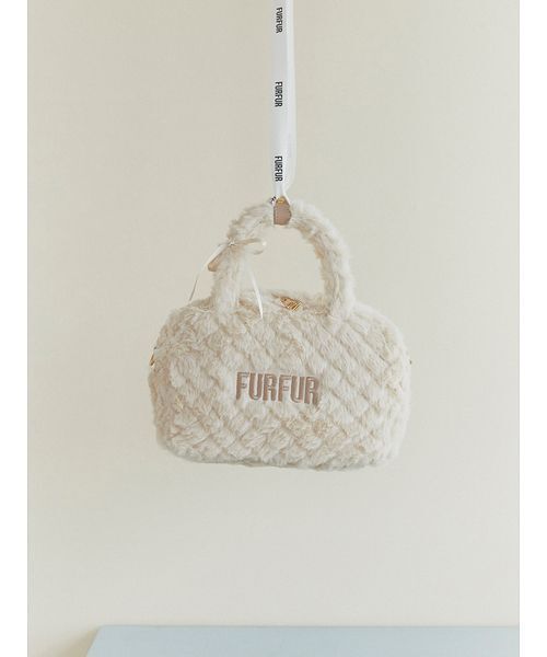 FURFUR（ファーファー）の「【USAGI ONLINE/ZOZOTOWN限定】エコファーキルティングスクエアボストンバッグ（ボストンバッグ・レディース・ブルー/ホワイト/ブラウン/ブラック/ライトベージュ・F）」の5枚目の写真