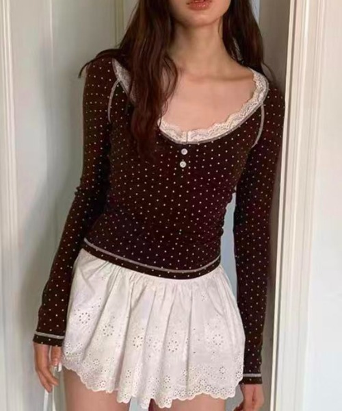 Achic(アシック)の「2026AW レーストリムドット柄長袖トップス(Tシャツ/カットソー・レディース・ブラウン・M)」の13枚目の写真