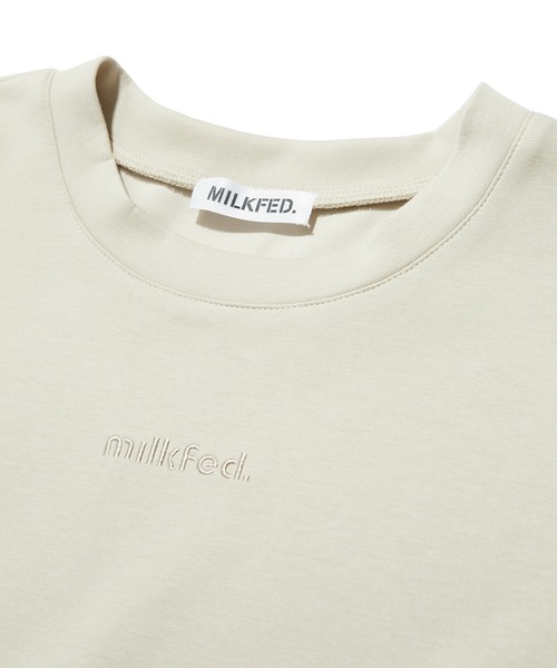 MILKFED.(ミルクフェド)の「STRIPED DOCKING DRESS(ワンピース・レディース・ネイビー/グレー/ベージュ・ONE SIZE)」の6枚目の写真