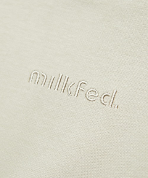 MILKFED.(ミルクフェド)の「STRIPED DOCKING DRESS(ワンピース・レディース・ネイビー/グレー/ベージュ・ONE SIZE)」の7枚目の写真