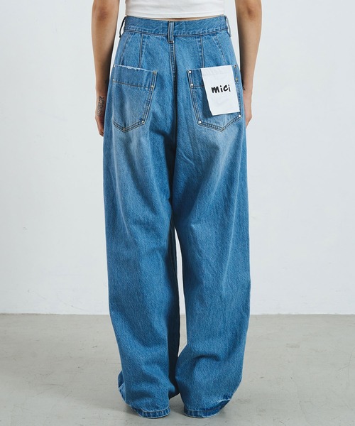 ROSE BUD(ローズバッド)の「mici/RIVETED DENIM PANTS(デニムパンツ・レディース・ライトインディゴブルー/ブラック・M/S)」の22枚目の写真