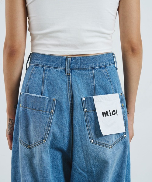 ROSE BUD(ローズバッド)の「mici/RIVETED DENIM PANTS(デニムパンツ・レディース・ライトインディゴブルー/ブラック・M/S)」の5枚目の写真