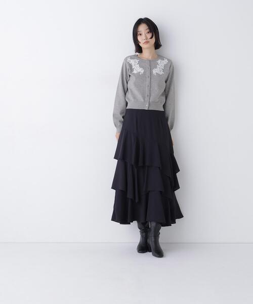 NATURAL BEAUTY BASIC(ナチュラルビューティーベーシック)の「フワラーモチーフカーディガン(カーディガン/ボレロ・レディース・グレー/オフホワイト/ラベンダー・FREE)」の10枚目の写真