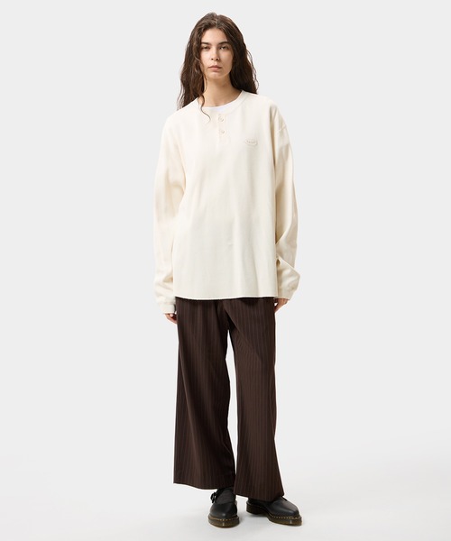 HUF(ハフ)の「89 OVAL HENRY THERMAL(Tシャツ/カットソー・メンズ・チャコールグレー/ナチュラル・S/M/L/XL)」の13枚目の写真