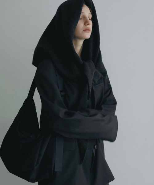 anuke(アンヌーク)の「Nylon Shoulder Bag(ショルダーバッグ・レディース・ブラウン/ブラック・FREE)」の4枚目の写真