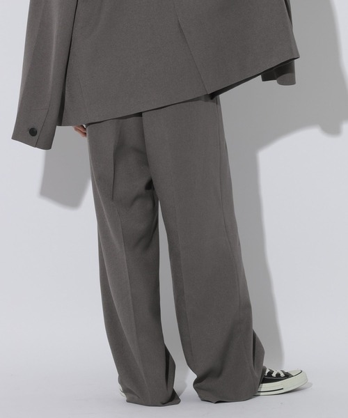 LAKOLE(ラコレ)の「ツータックワイドパンツ / 1045641(スラックス・レディース・ブラウン/ベージュ/ネイビー/グレー・LARGE/MEDIUM)」の9枚目の写真