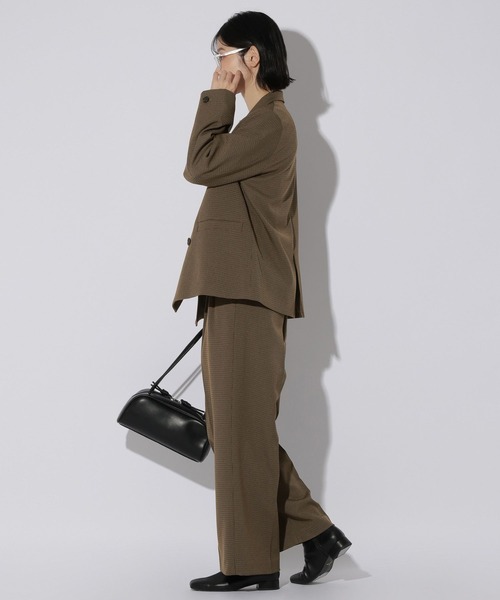 LAKOLE(ラコレ)の「ツータックワイドパンツ / 1045641(スラックス・レディース・ブラウン/ベージュ/ネイビー/グレー・LARGE/MEDIUM)」の11枚目の写真