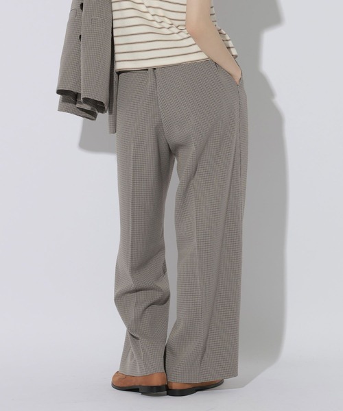 LAKOLE(ラコレ)の「ツータックワイドパンツ / 1045641(スラックス・レディース・ブラウン/ベージュ/ネイビー/グレー・LARGE/MEDIUM)」の21枚目の写真