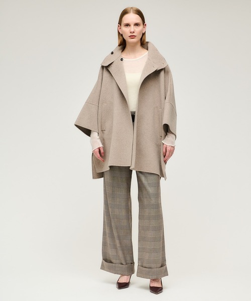 ESTNATION(エストネーション)の「ESTNATION / ウールカシミアケープコート(その他アウター・レディース・グレイッシュベージュ/キャメル/ブラック・FREE)」の8枚目の写真
