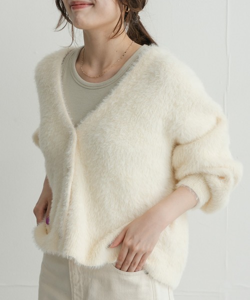 URBAN RESEARCH Sonny Label(アーバンリサーチサニーレーベル)の「フェザーダブルフェイスカーディガン(カーディガン/ボレロ・レディース・アイボリー/チャコールグレー/ライトブルー・FREE)」の5枚目の写真