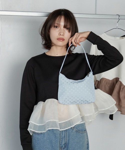 OFROOM(オフルーム)の「【2026秋冬新作】Dot Satin Mini Bag|ドットサテンミニバッグ(ショルダーバッグ・レディース・ブラック/ブルー/グリーン/ホワイト・ONESIZE)」の22枚目の写真