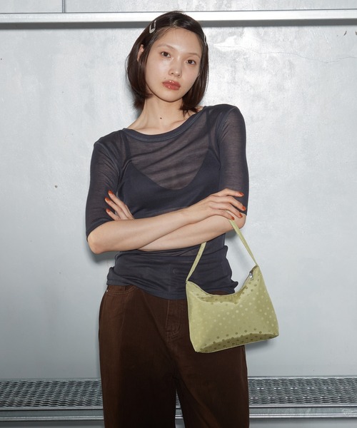 OFROOM(オフルーム)の「【2026秋冬新作】Dot Satin Mini Bag|ドットサテンミニバッグ(ショルダーバッグ・レディース・ブラック/ブルー/グリーン/ホワイト・ONESIZE)」の10枚目の写真