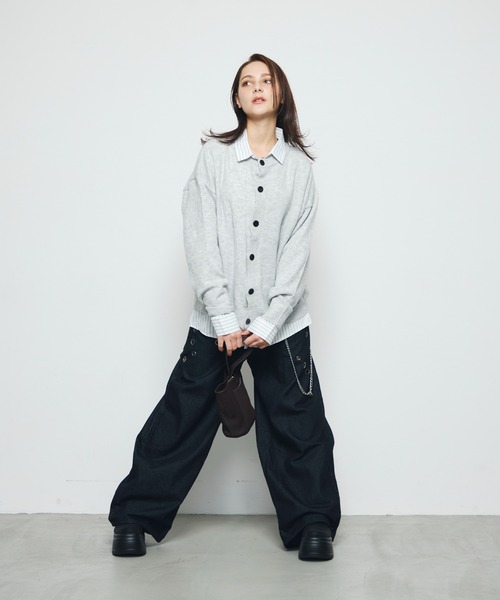 DAZE(デイズ)の「クルーネック ニットカーディガン(ニット/セーター・メンズ・ブラック系/グレー・MEDIUM/LARGE)」の5枚目の写真