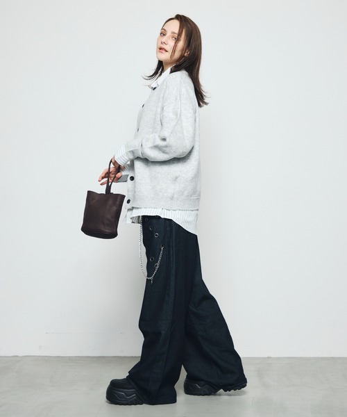 DAZE(デイズ)の「クルーネック ニットカーディガン(ニット/セーター・メンズ・ブラック系/グレー・MEDIUM/LARGE)」の9枚目の写真