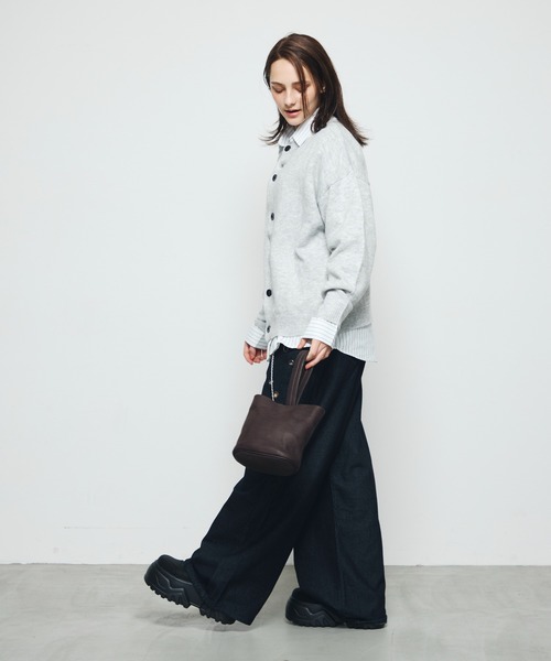 DAZE(デイズ)の「クルーネック ニットカーディガン(ニット/セーター・メンズ・ブラック系/グレー・MEDIUM/LARGE)」の10枚目の写真