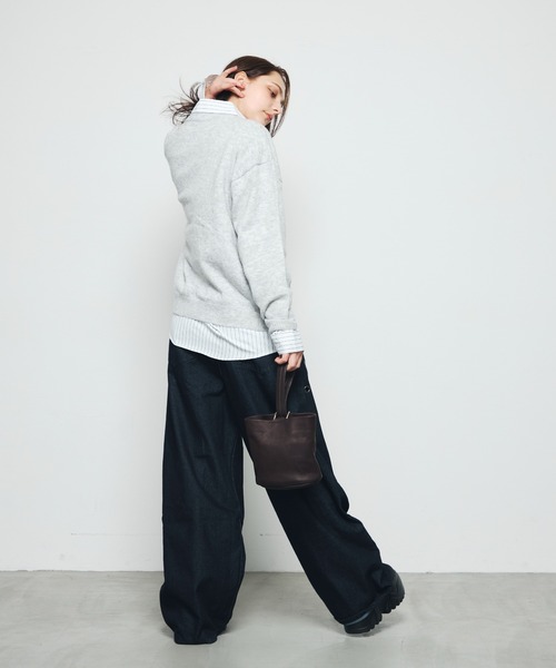 DAZE(デイズ)の「クルーネック ニットカーディガン(ニット/セーター・メンズ・ブラック系/グレー・MEDIUM/LARGE)」の15枚目の写真