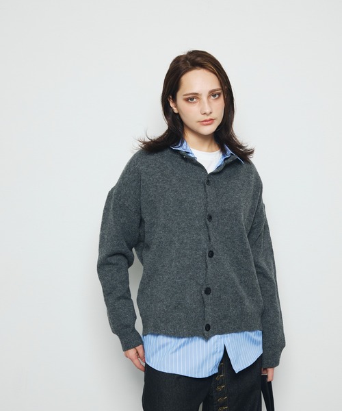 DAZE(デイズ)の「クルーネック ニットカーディガン(ニット/セーター・メンズ・ブラック系/グレー・MEDIUM/LARGE)」の21枚目の写真