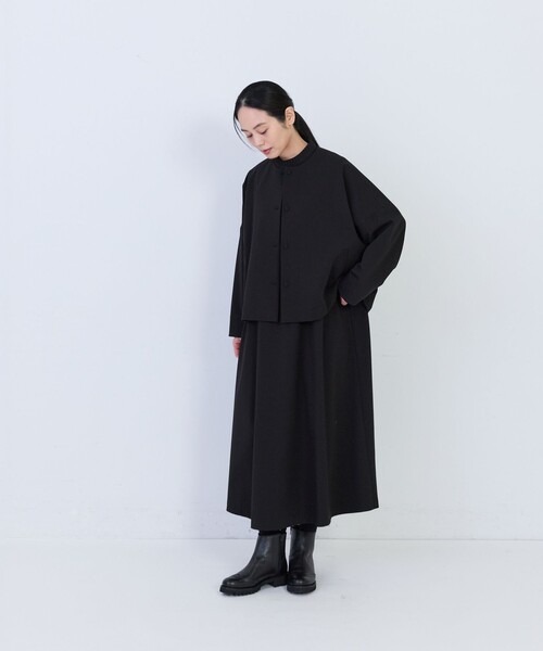 conges payes ADIEU TRISTESSE(コンジェ ペイエ アデュートリステス)の「ランドカラーショートジャケット(ノーカラージャケット・レディース・ブラック・38)」の4枚目の写真